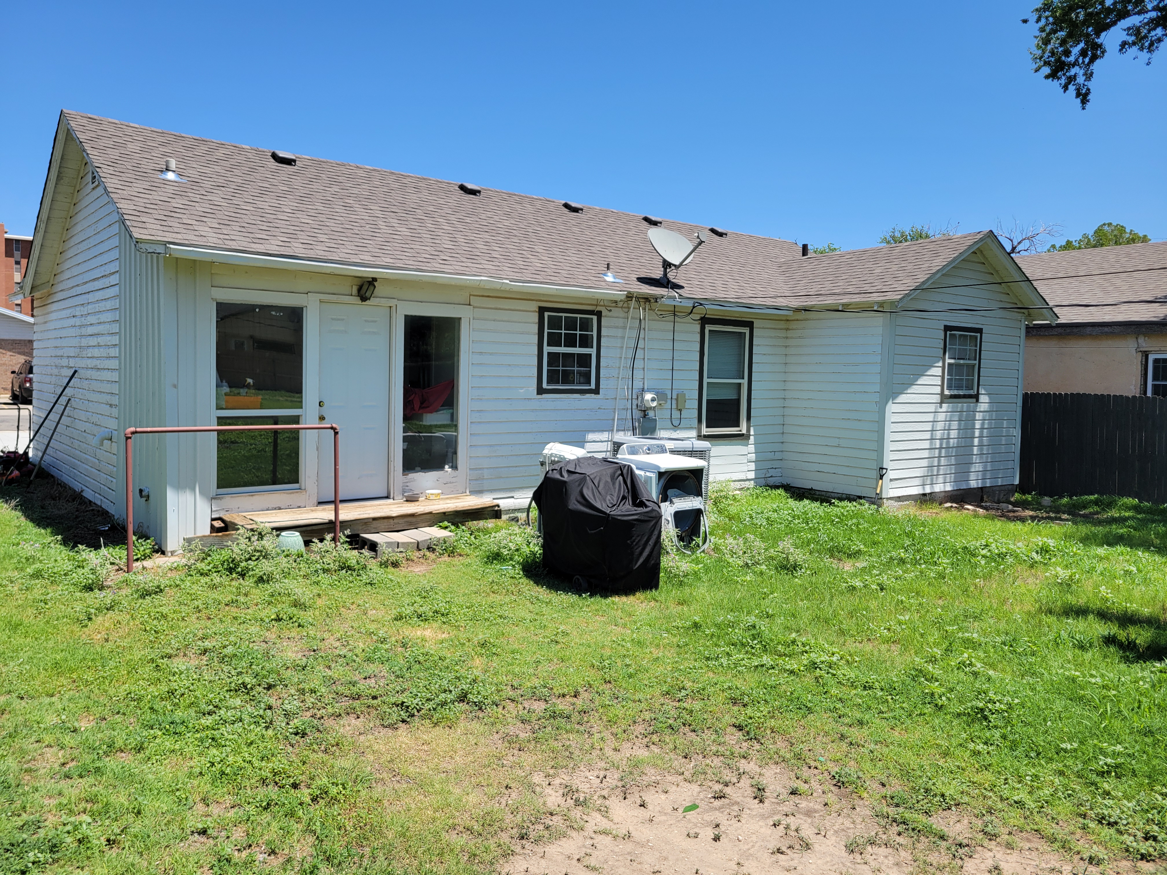 2616 2nd Ave.