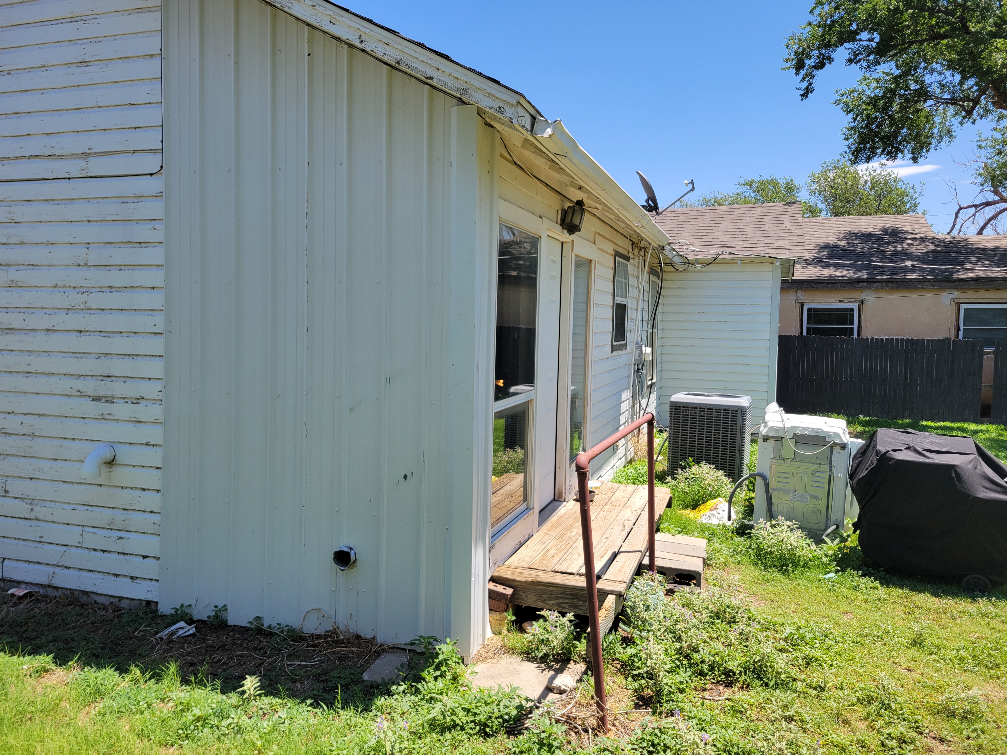 2616 2nd Ave.