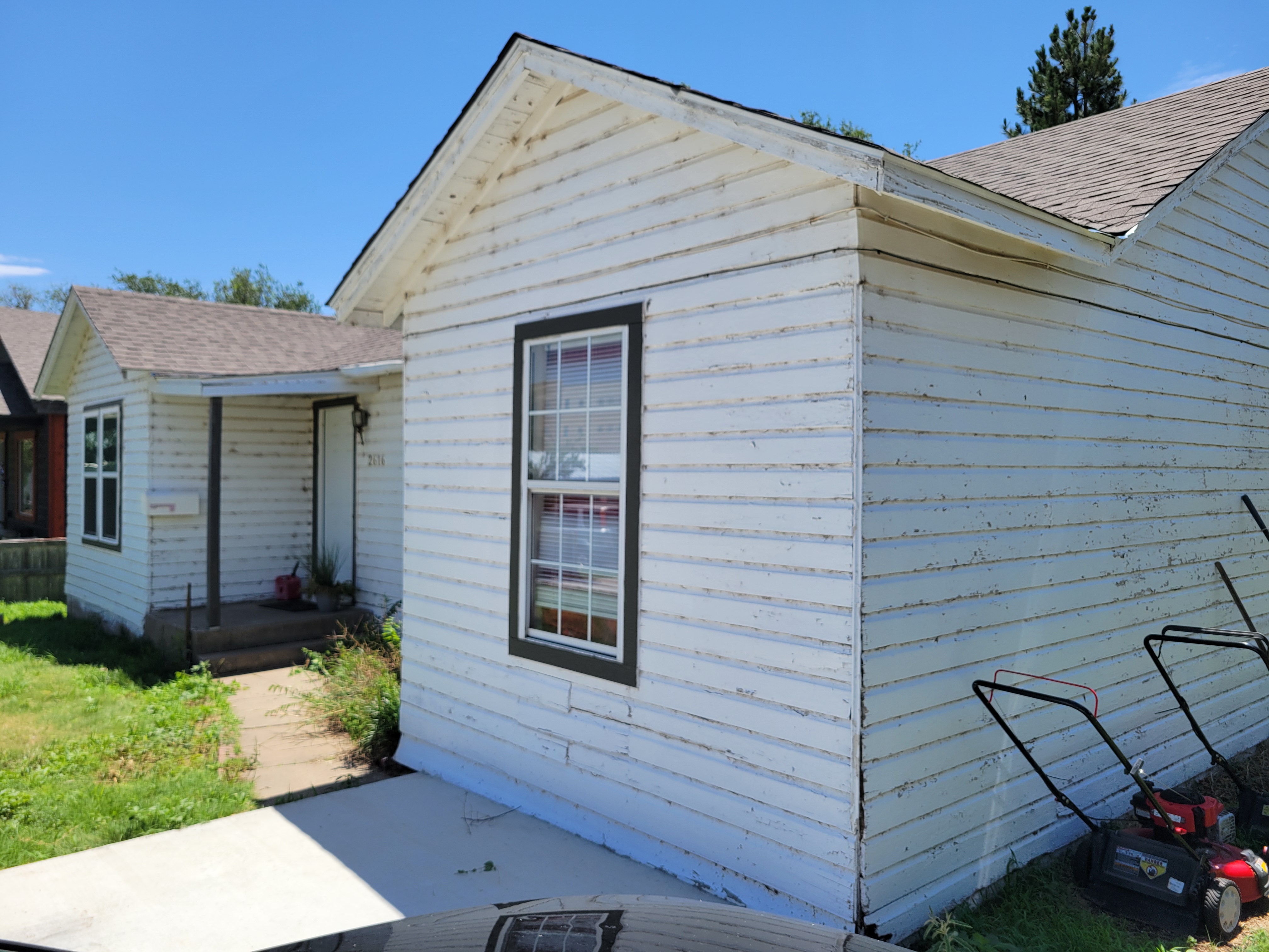 2616 2nd Ave.